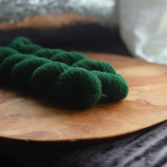 english oak 4ply - 2 odd lots