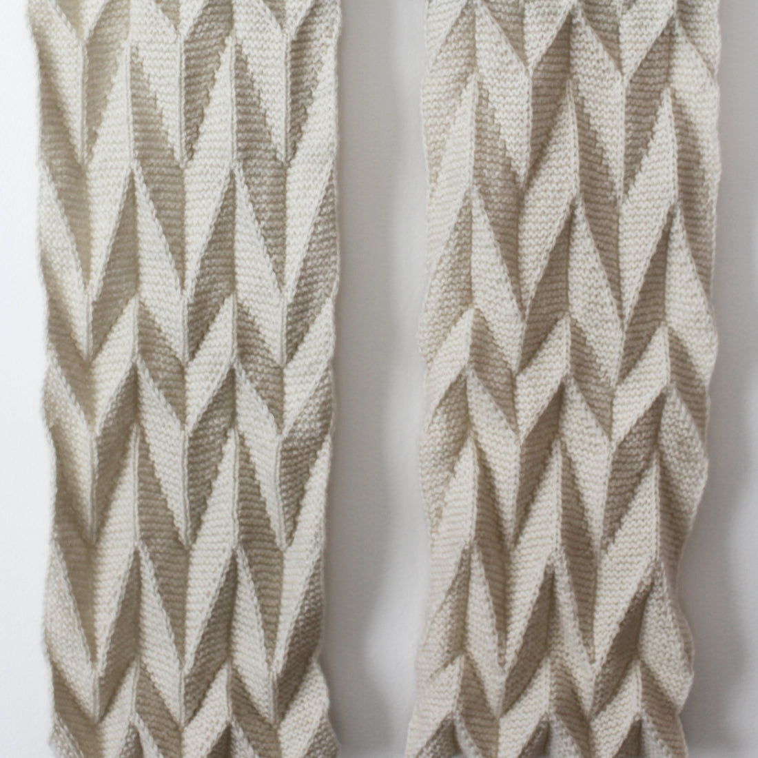 ups and downs pattern – chroma nima